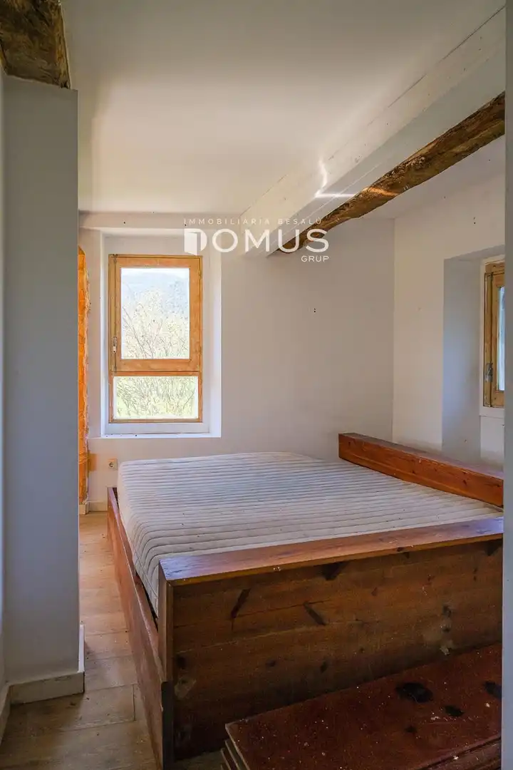 Bedroom of Country homes for sale in Besalú  with Private garden