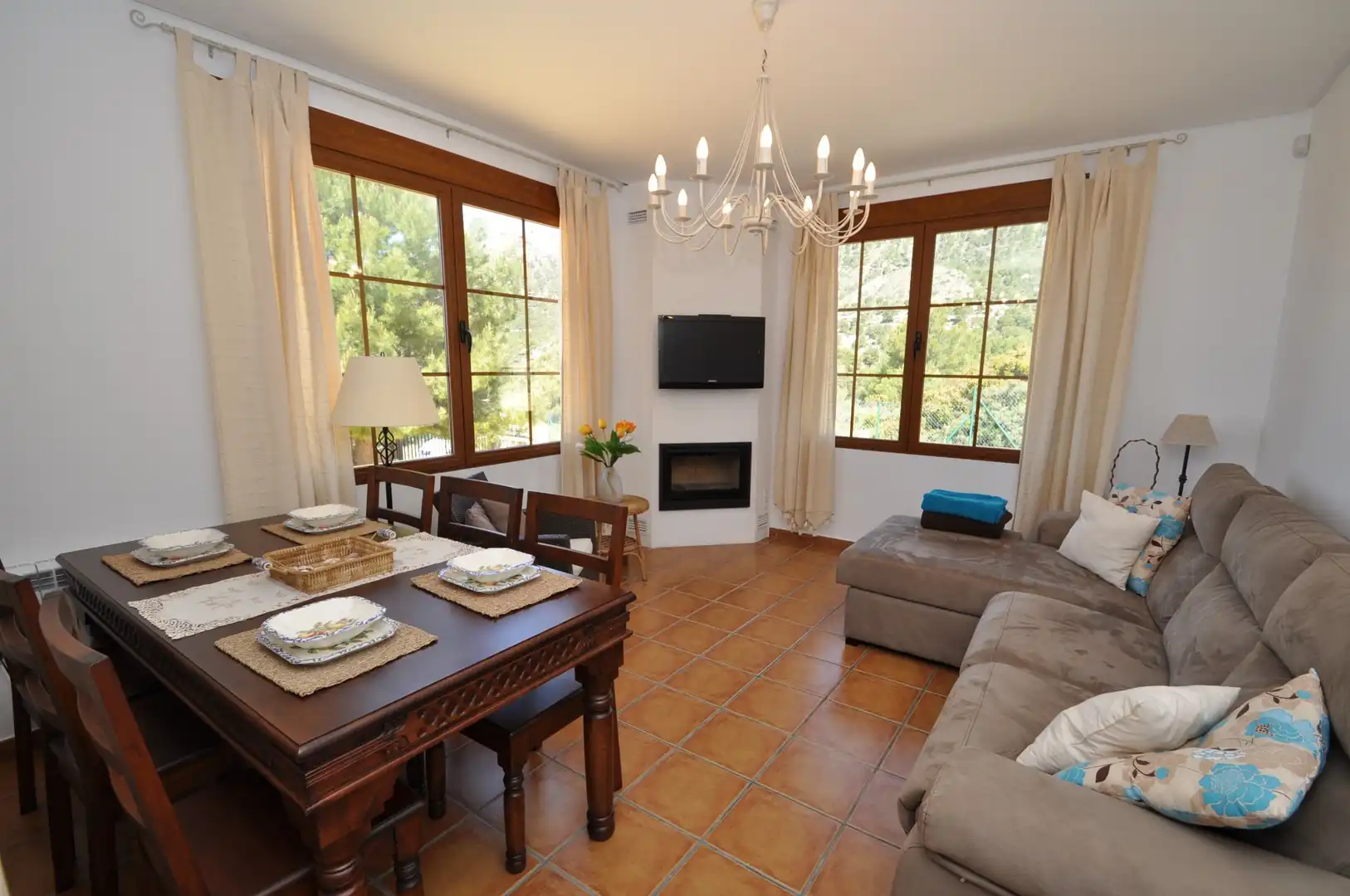 Sala d'estar de Casa o xalet en venda en Castalla amb Internet