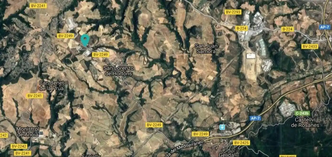 Terreny industrial en venda a Sant Llorenç d'Hortons