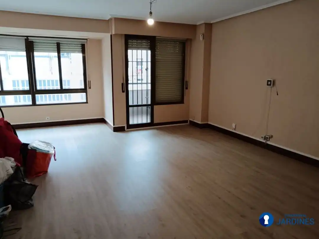Bedroom of Office for rent in Bilbao   with Heating