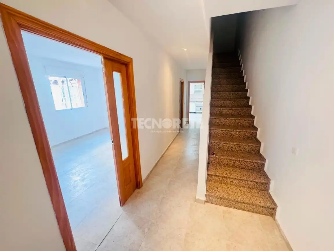 Casa adosada en venta en Magán