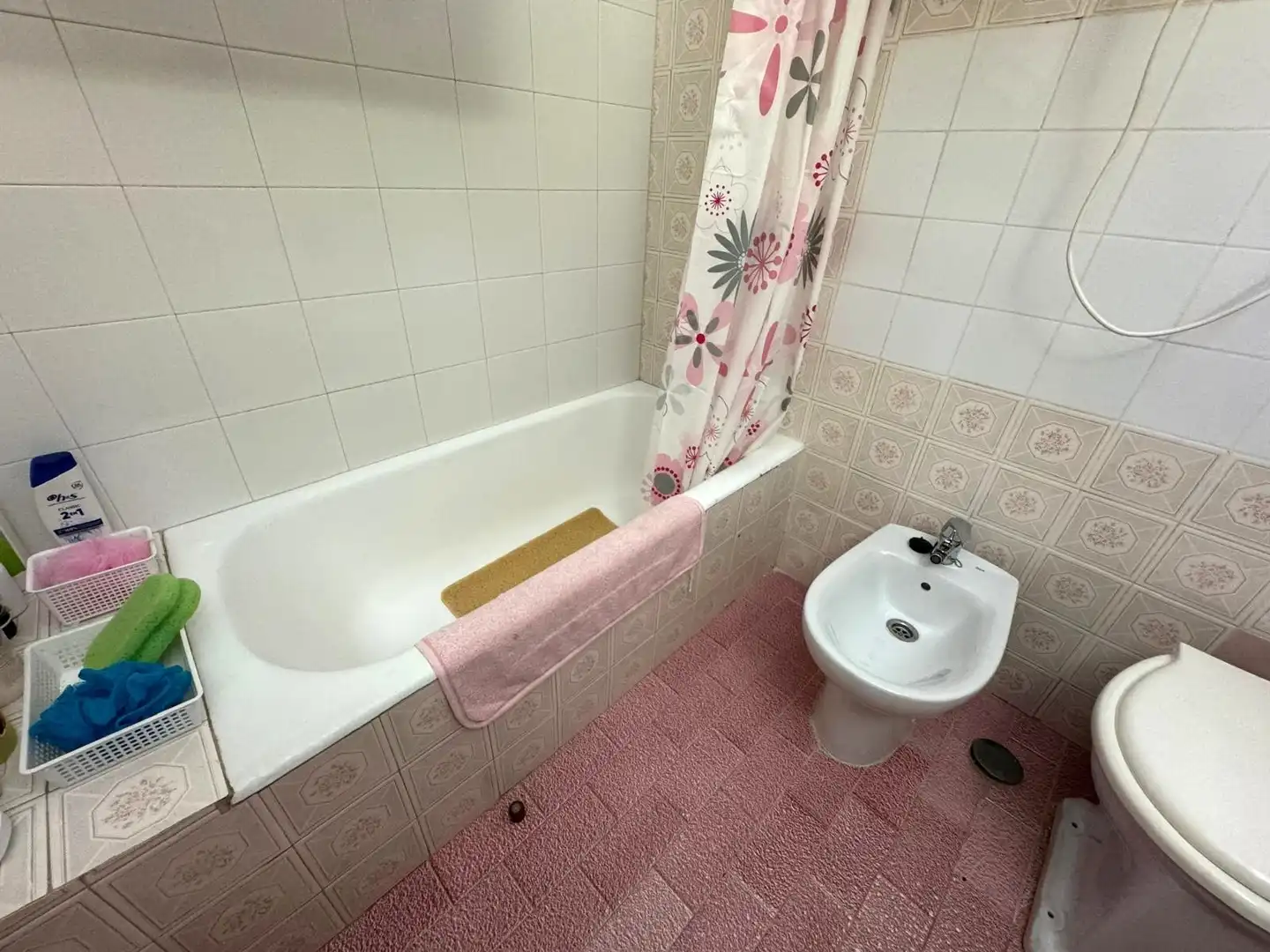 Baño de Piso en venta en Cádiz con Terraza y Balcón