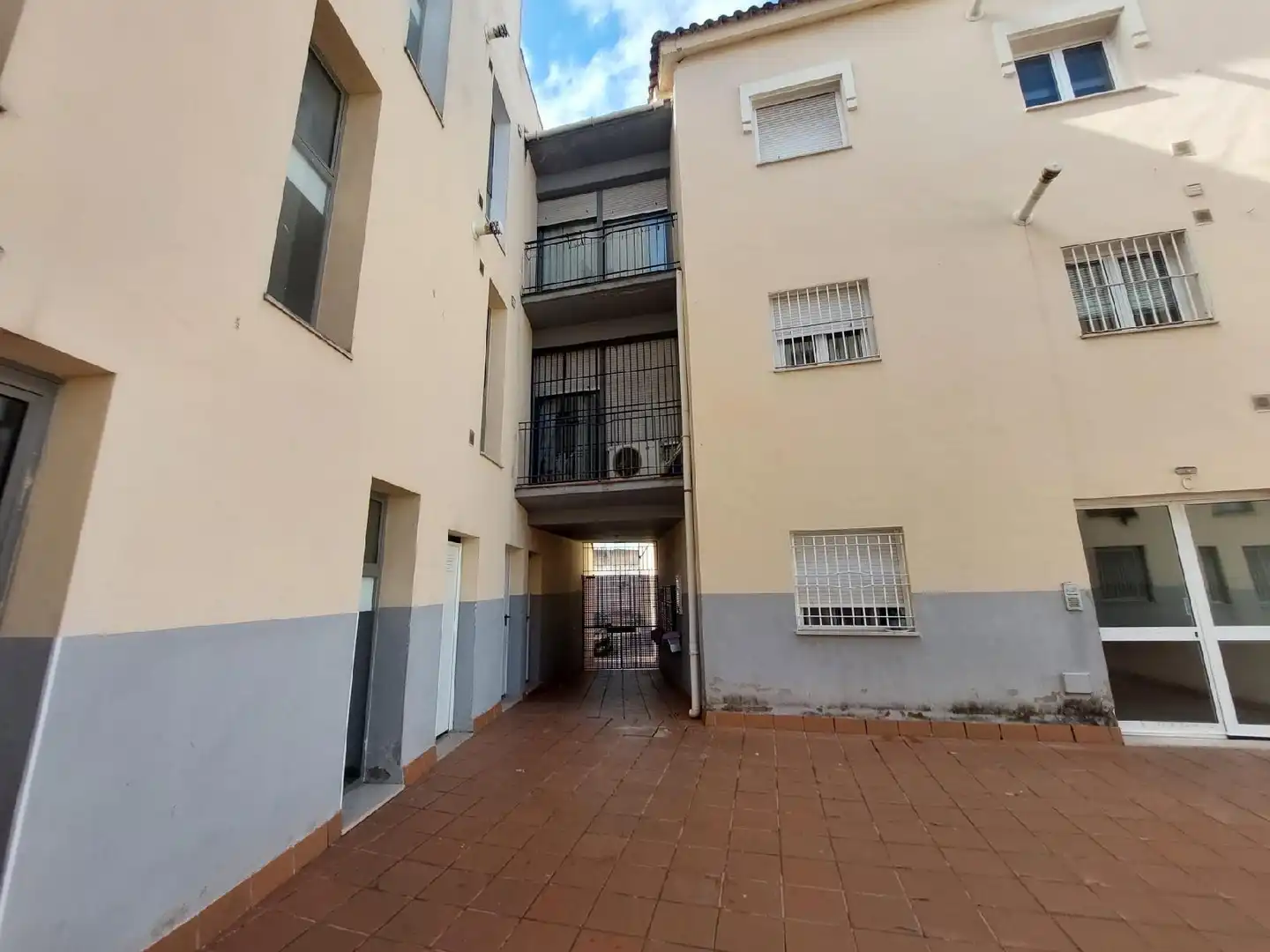 Exterior view of Flat for sale in La Algaba