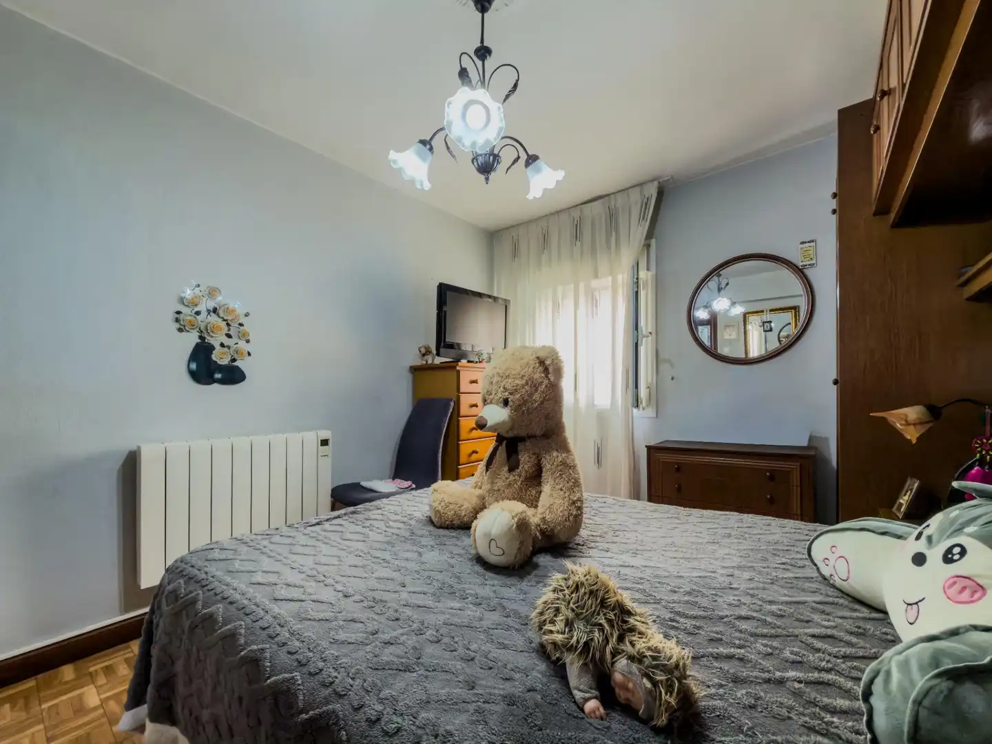 Schlafzimmer von Wohnung zum Verkauf in Santander mit Heizung