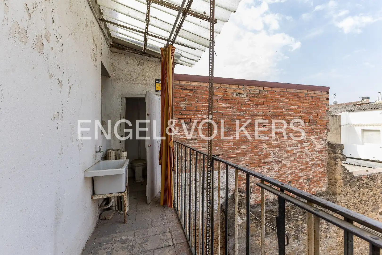Terrassa de Casa adosada en venda en Sant Vicenç de Castellet amb Calefacció i Jardí privat