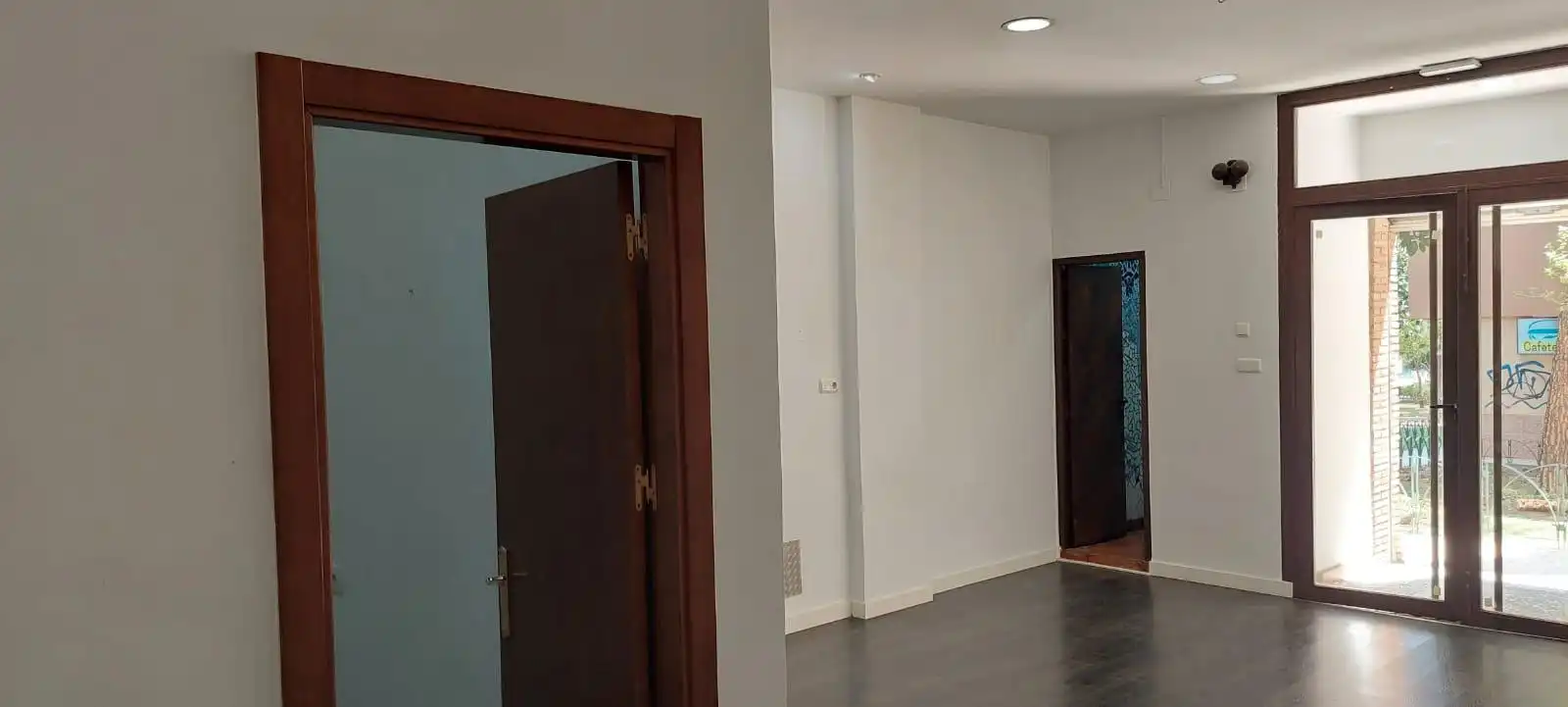 Local comercial en venda a Calle Poeta Bernardo de la Torre, imagen 4