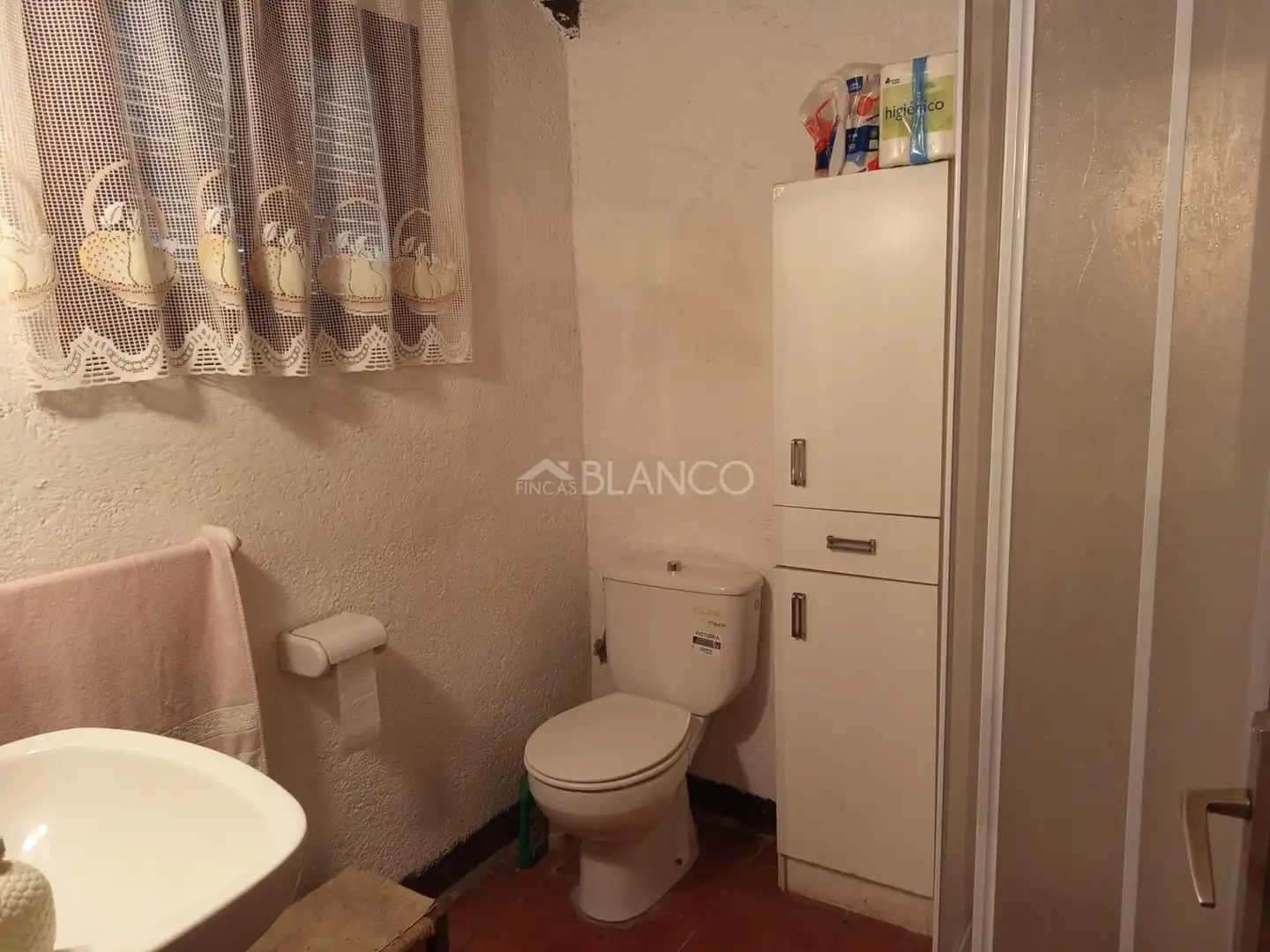 Bathroom of Houses for sale in Piera  with Private garden, Terrace and Furnished