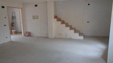 Foto 5 de Casa adosada en venda a Uruñuela, La Rioja