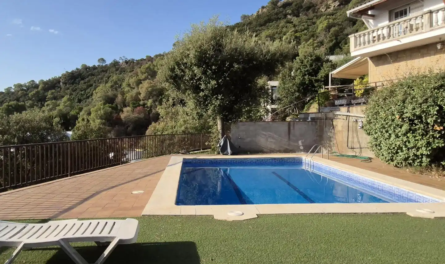 Casa con piscina in vendita a calle de Dalt, imagen 2