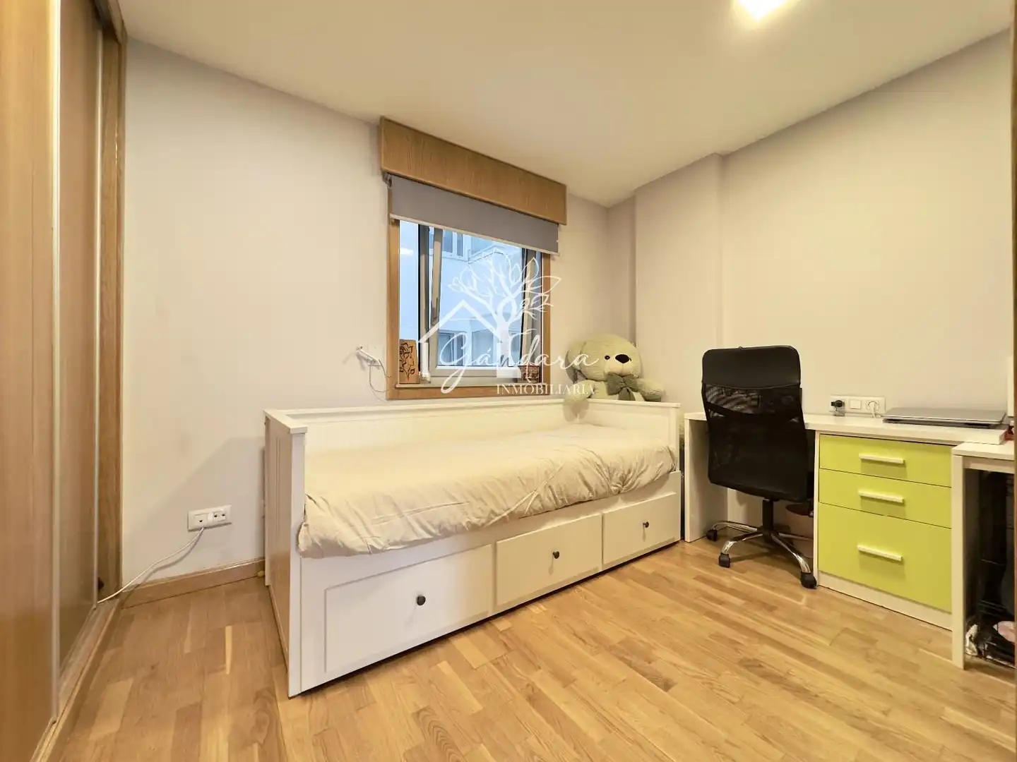 Bedroom of Flat for sale in Narón  with Heating, Parquet flooring and Storage room