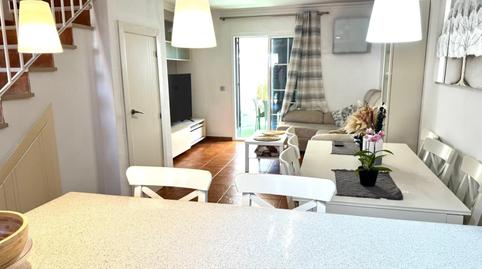 Foto 5 de Casa adosada en venta en El Rinconcillo, Cádiz