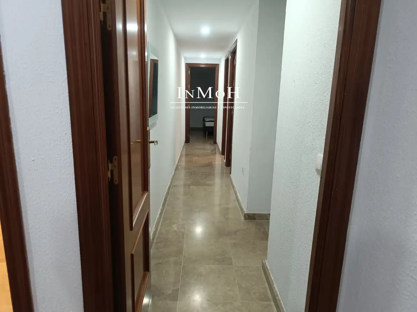 Wohnung zum Verkauf in San Fernando mit Heizung, Terrasse und Balkon