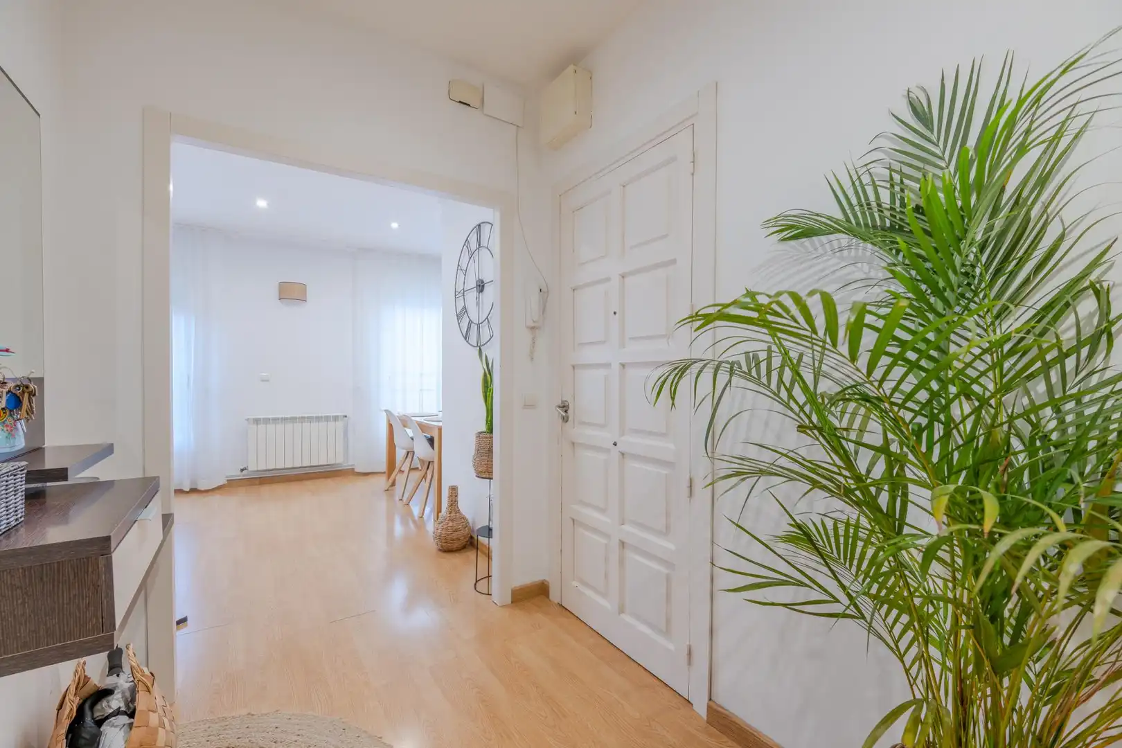 Flat for sale in Girona  with Air Conditioner, Heating and Balcony