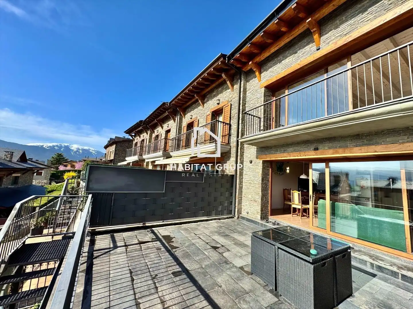 Terraced house for sale in Puigcerdà