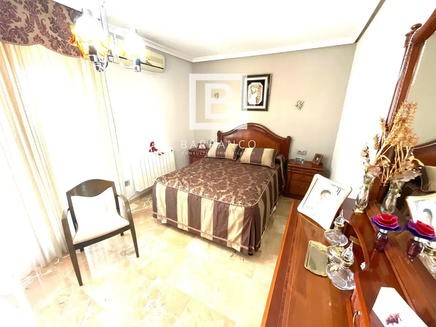 Duplex in vendita a Juanito Valderrama, imagen 17