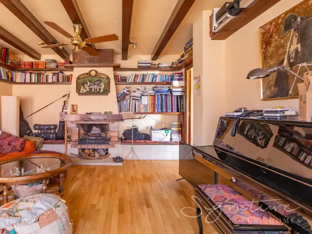 Sala de estar de Ático en venta en Sant Cugat del Vallès con Aire acondicionado