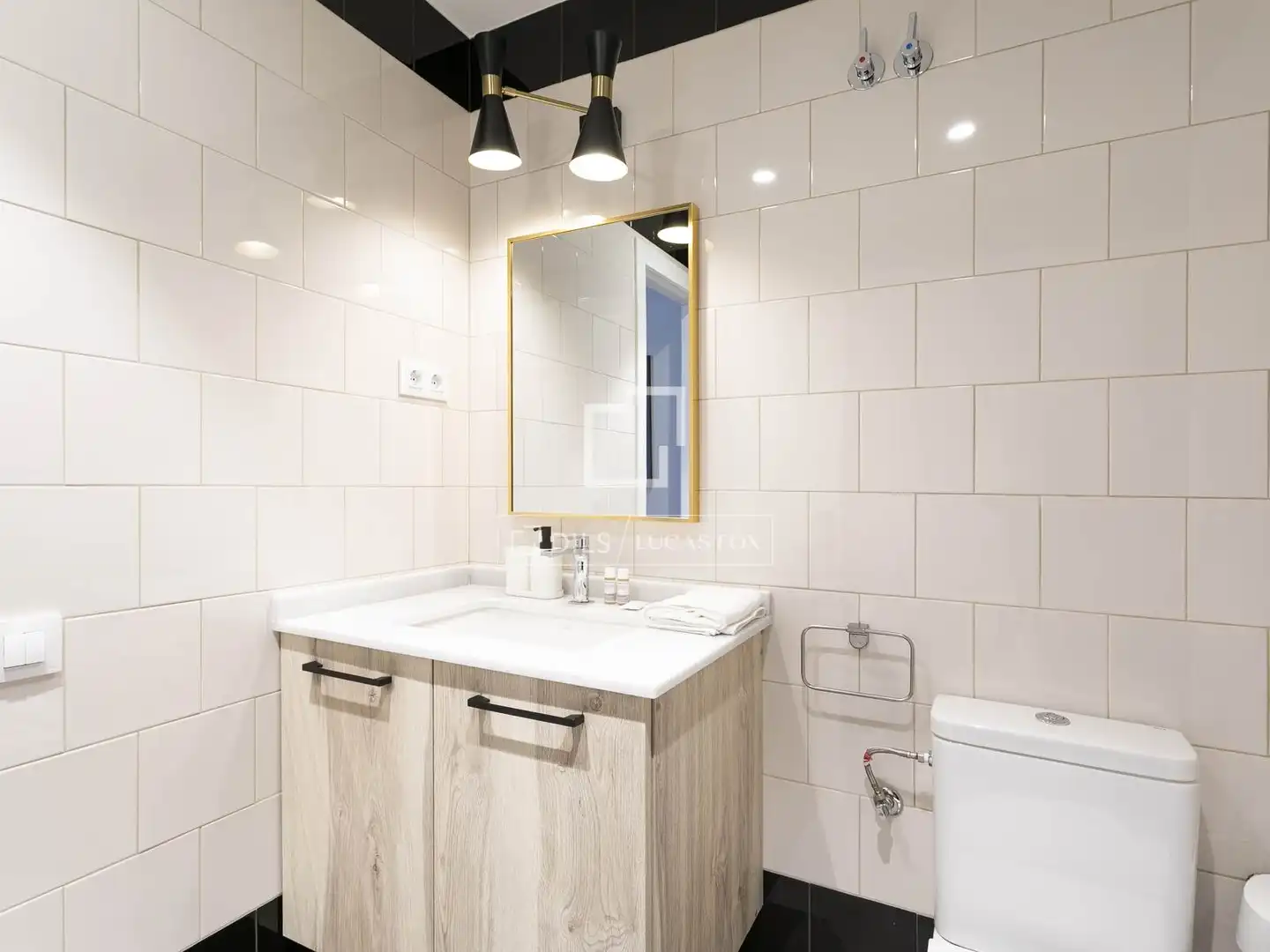 Piso con terraza en venta en Ciutat Vella, imagen 37
