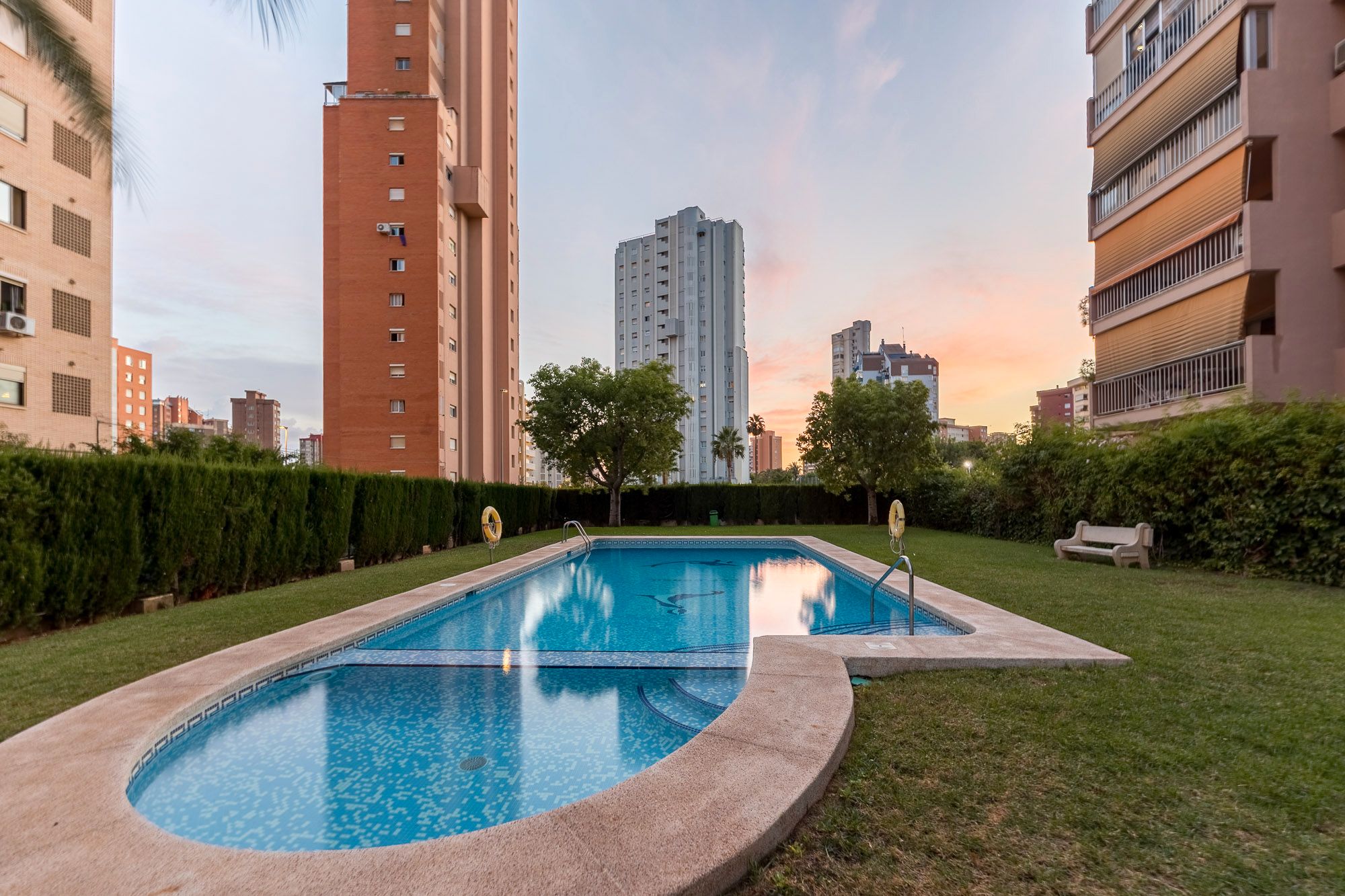 Swimming pool of Flat for sale in Benidorm  with Swimming Pool and Community pool