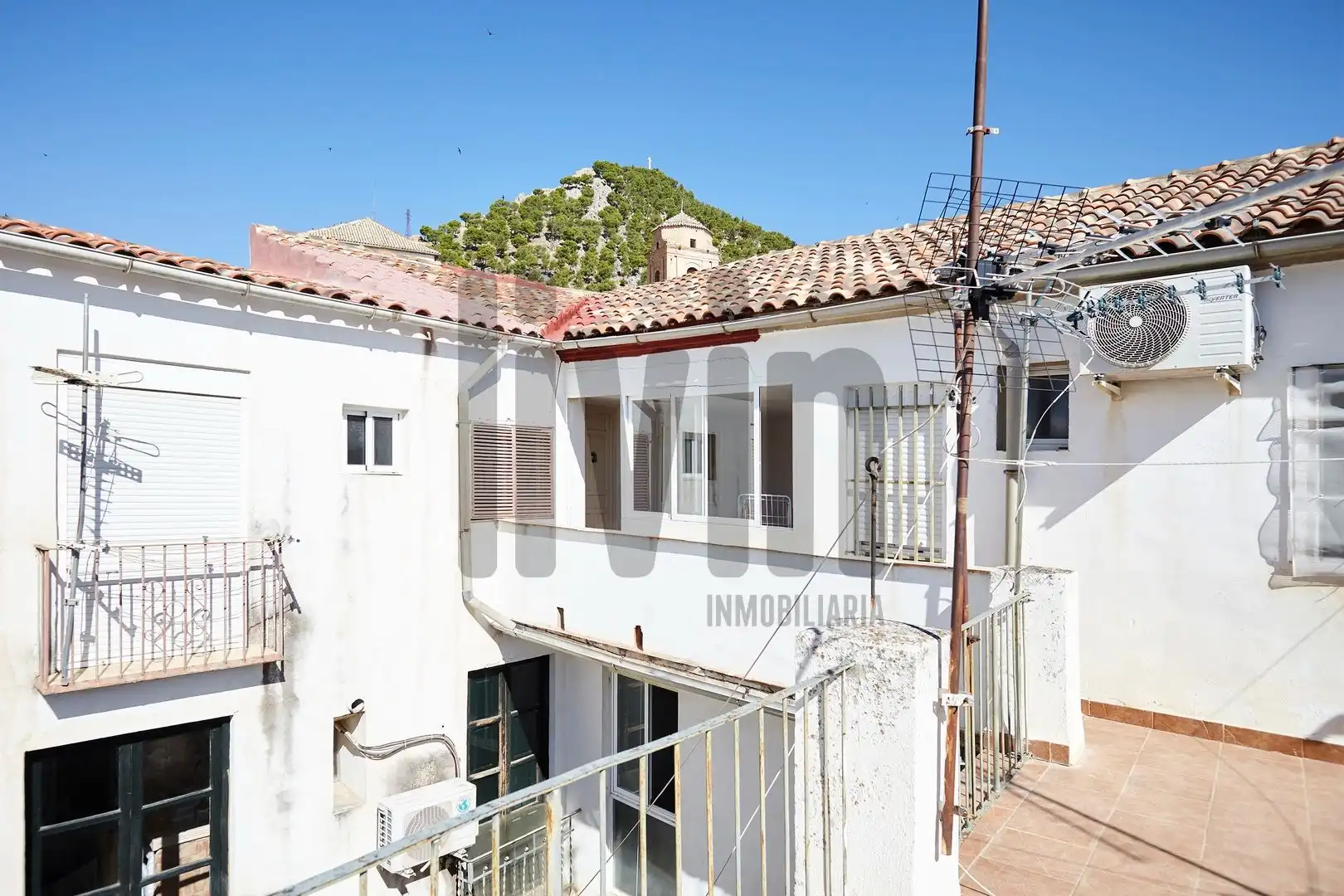 Vista exterior de Apartament en venda en Jaén amb Aire condicionat i Moblat