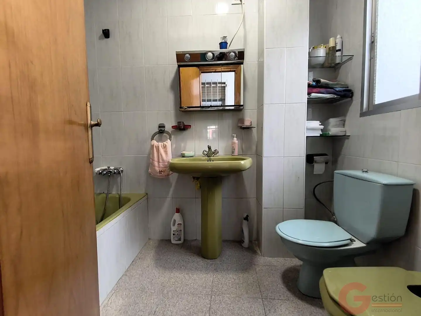 Bany de Casa o xalet en venda en Motril amb Terrassa i Traster