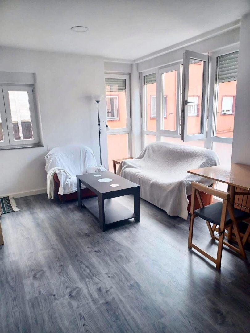 Living room of Flat for sale in León Capital   with Heating, Parquet flooring and Storage room