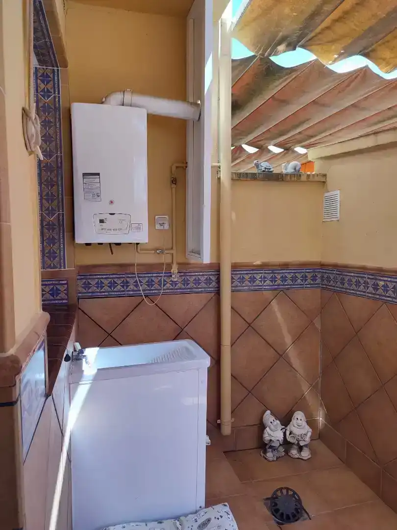 Bany de Casa adosada de lloguer en San Rafael
