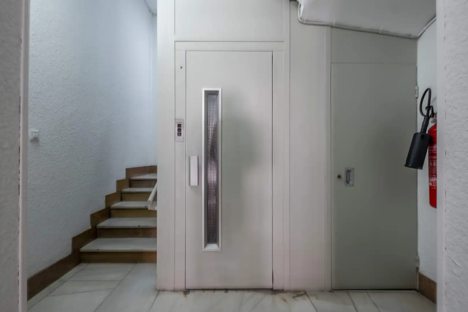 Flat for sale in Zaragoza  with Heating, Terrace and Storage room
