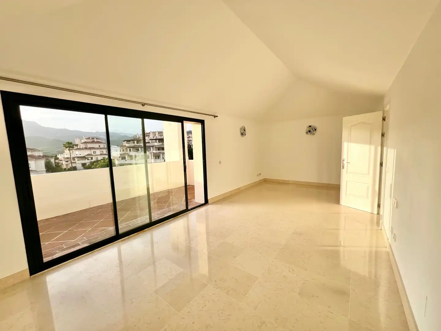 Penthouse with terrace for sale in Los Arqueros  - Puerto del Almendro, imagen 16