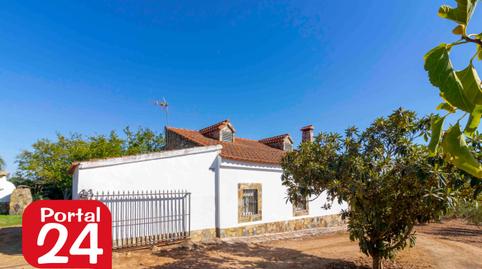 Photo 3 of House or chalet for sale in Dehesilla de Calamón - Campomanes, Badajoz Capital
