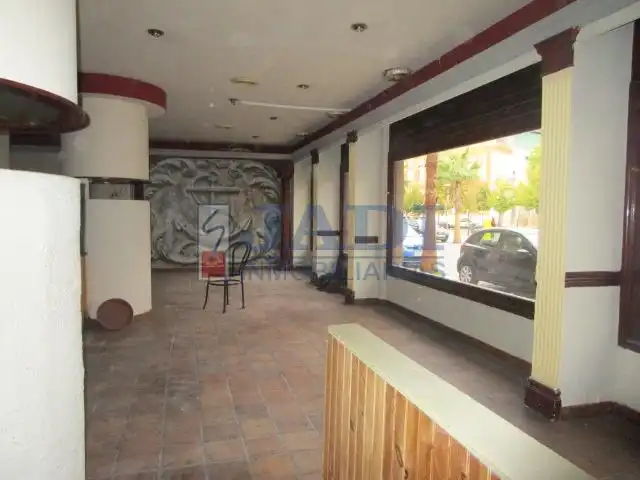 Wohngebäude zum Verkauf in Manzanares, imagen 2