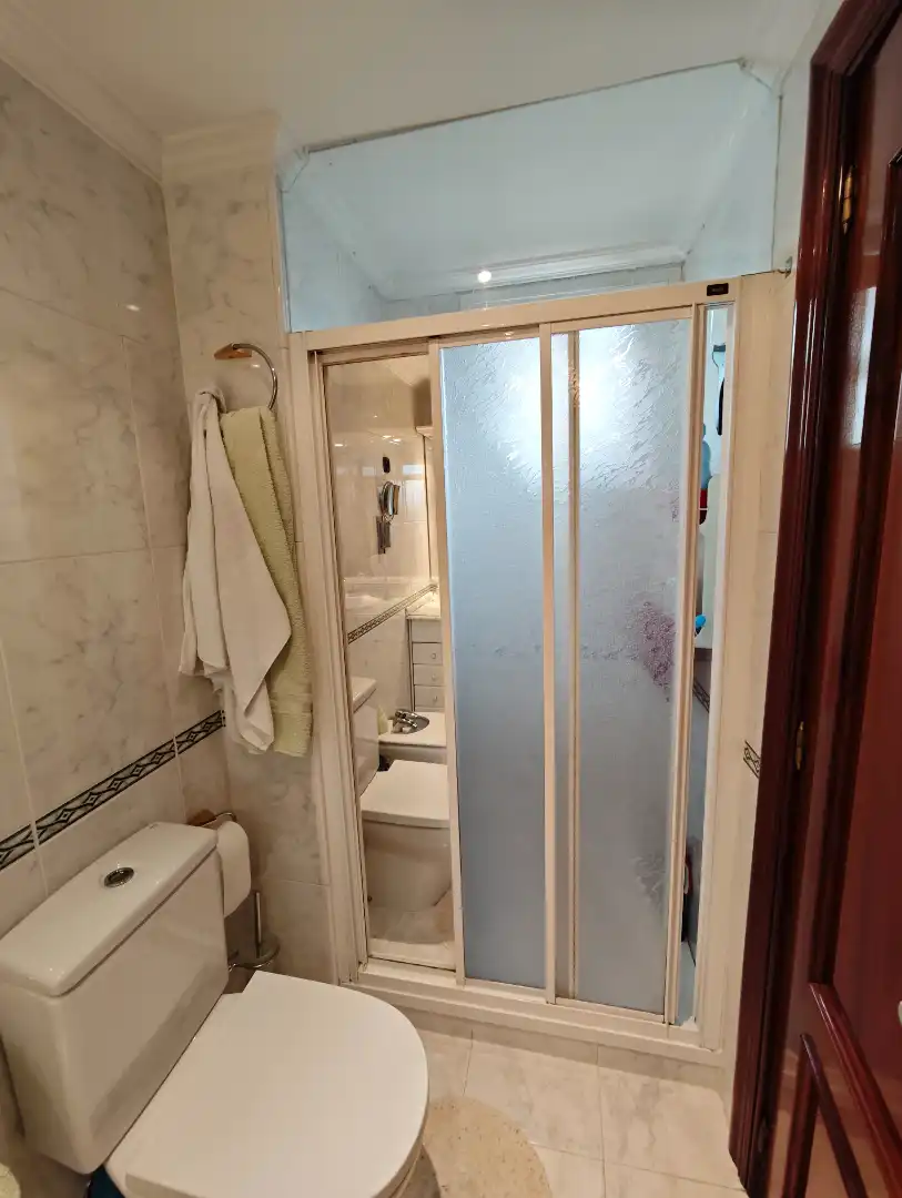Bathroom of Flat for sale in Durango  with Heating, Furnished and Balcony