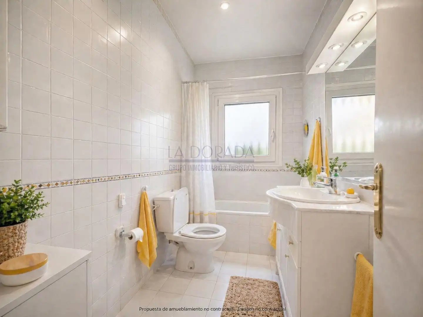 Bathroom of Houses for sale in Cambrils  with Air Conditioner, Heating and Private garden