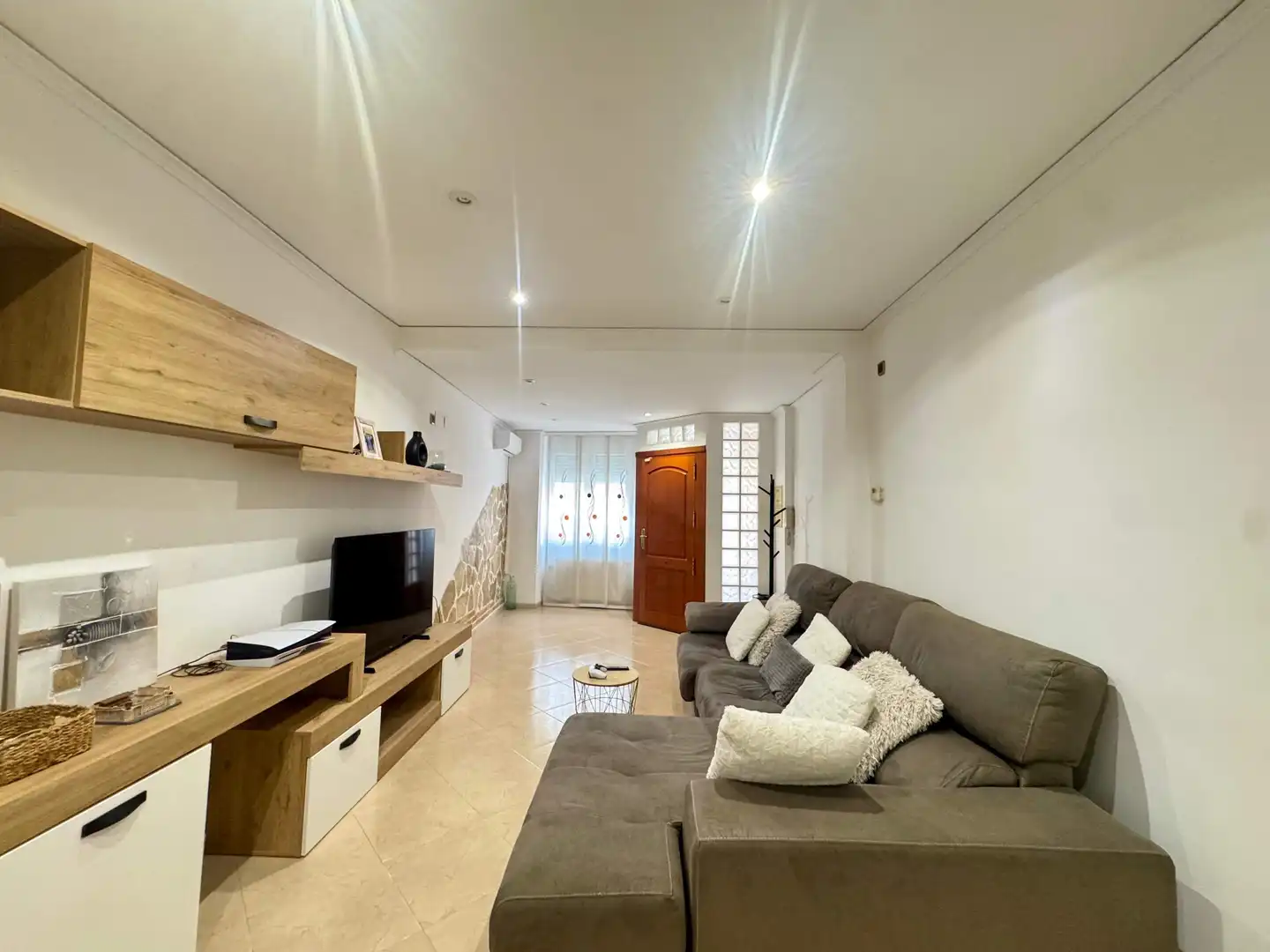 Sala de estar de Casa o chalet en venta en El Real de Gandia con Aire acondicionado, Calefacción y Terraza