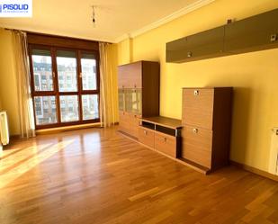 Living room of Flat for sale in Valladolid Capital  with Air Conditioner