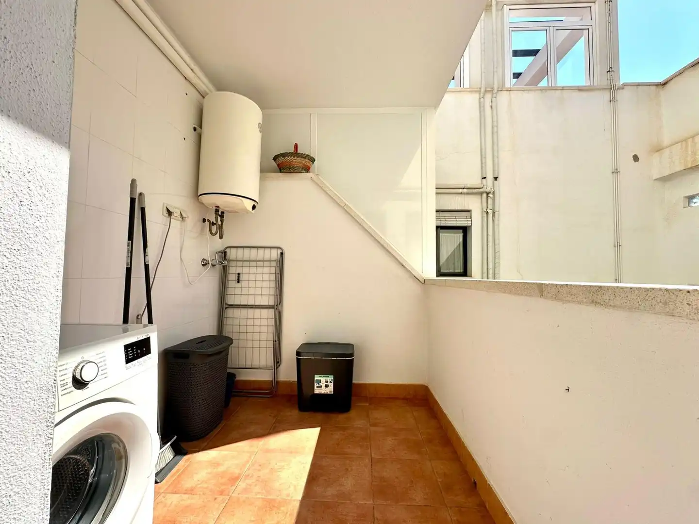 Terraza de Piso en venta en Almería con Aire acondicionado, Terraza y Trastero