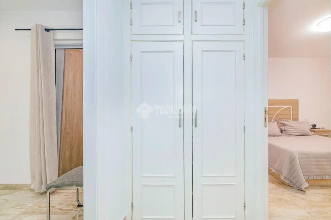 Bedroom of Flat for sale in Lucena  with Air Conditioner