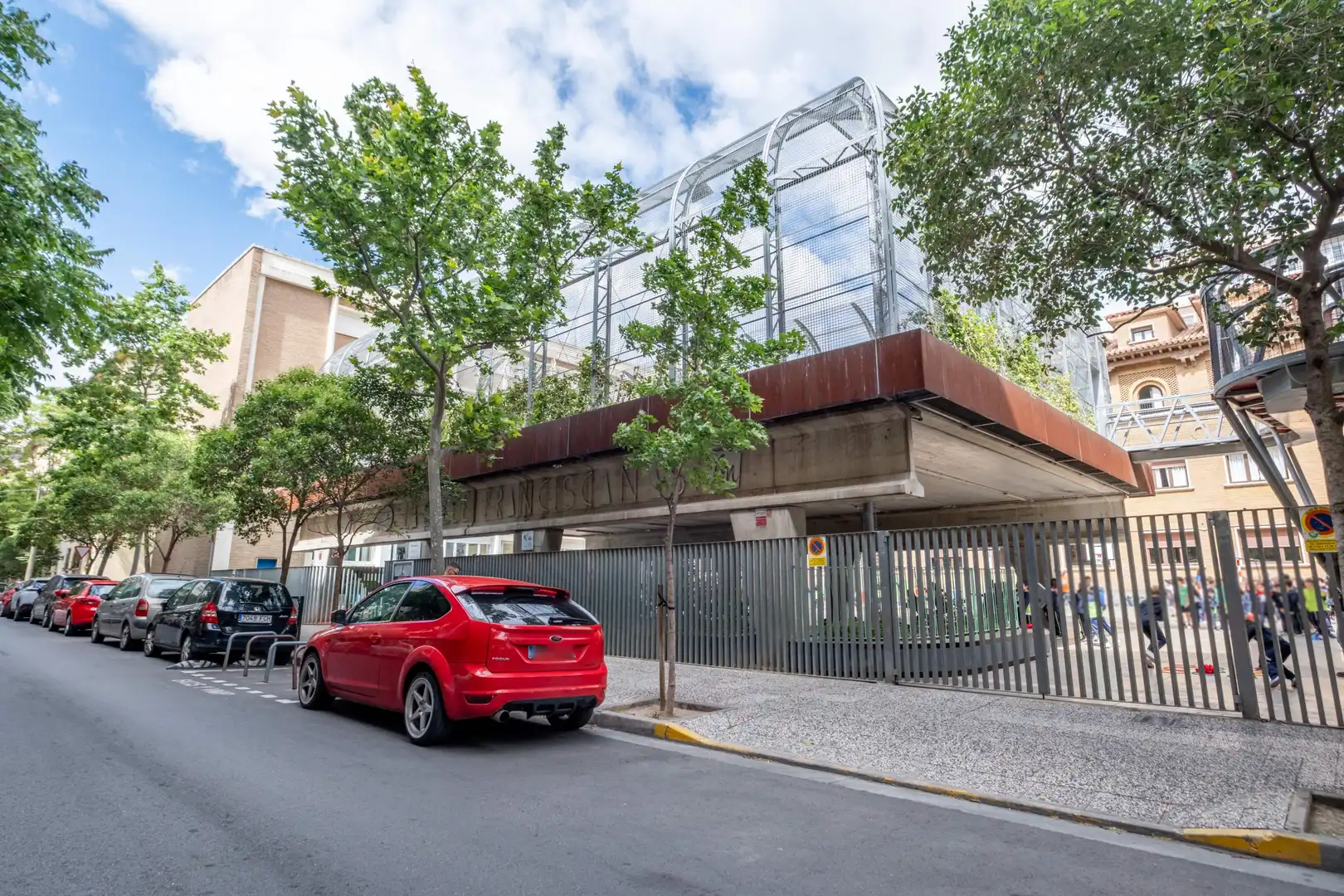 Vista exterior de Piso en venta en Zaragoza con Calefacción y Parquet