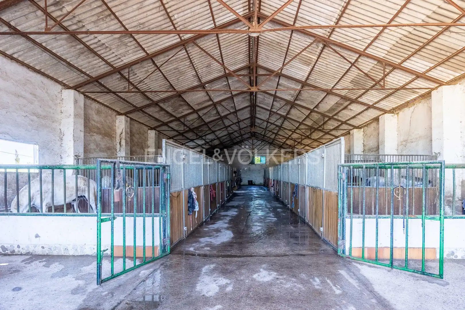 Casa o chalet en venta en Alcalá de Guadaira con Calefacción y Jardín privado