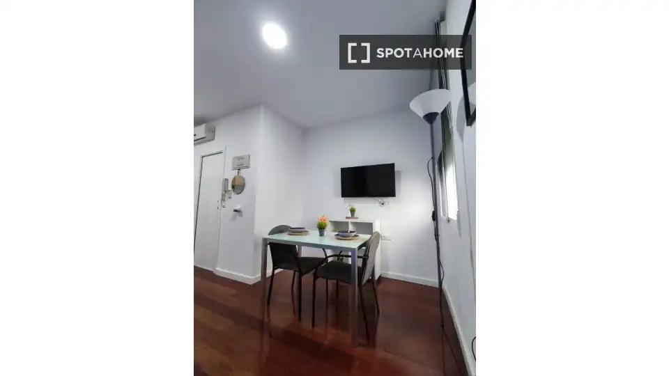 Room in Barrio de Benimaclet