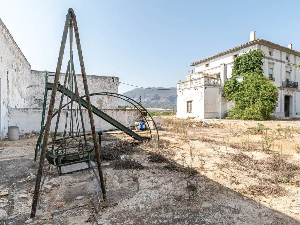 Houses for sale in Benifairó de la Valldigna