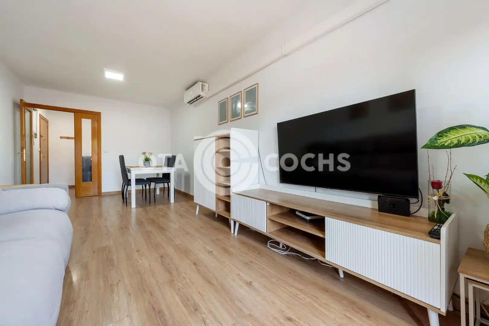 Living room of Flat for sale in Reus  with Air Conditioner, Balcony and Community pool