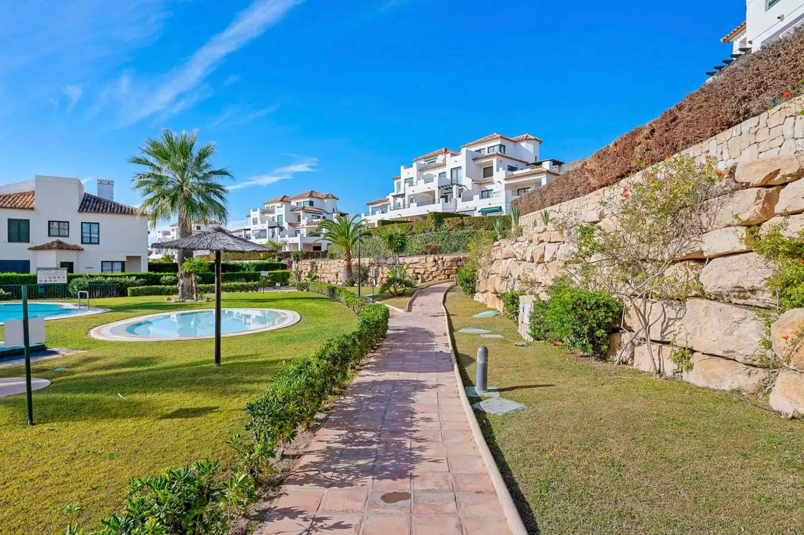 Apartment with pool for sale in Golf Bahía, imagen 36