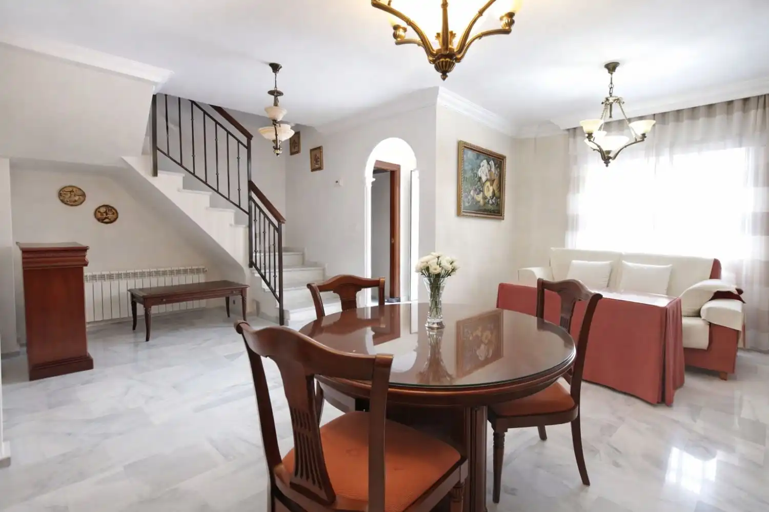 Comedor de Casa o chalet en venta en Cúllar Vega con Calefacción y Trastero