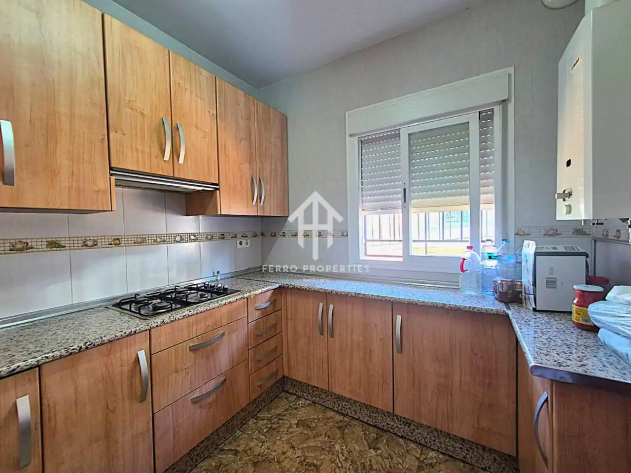 Cuina de Casa o xalet en venda en Loja amb Terrassa i Moblat