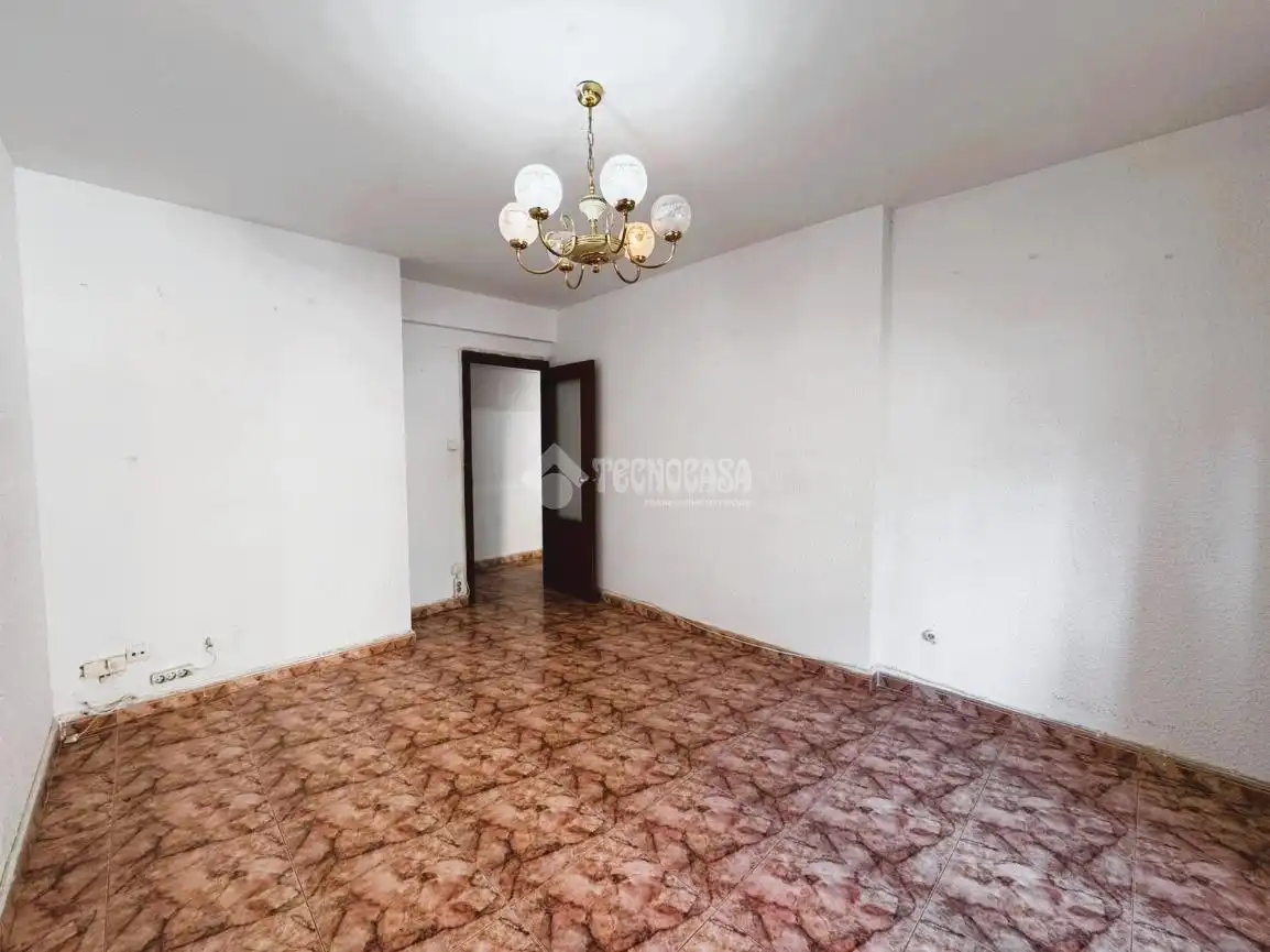 Sala de estar de Piso en venta en Zaragoza