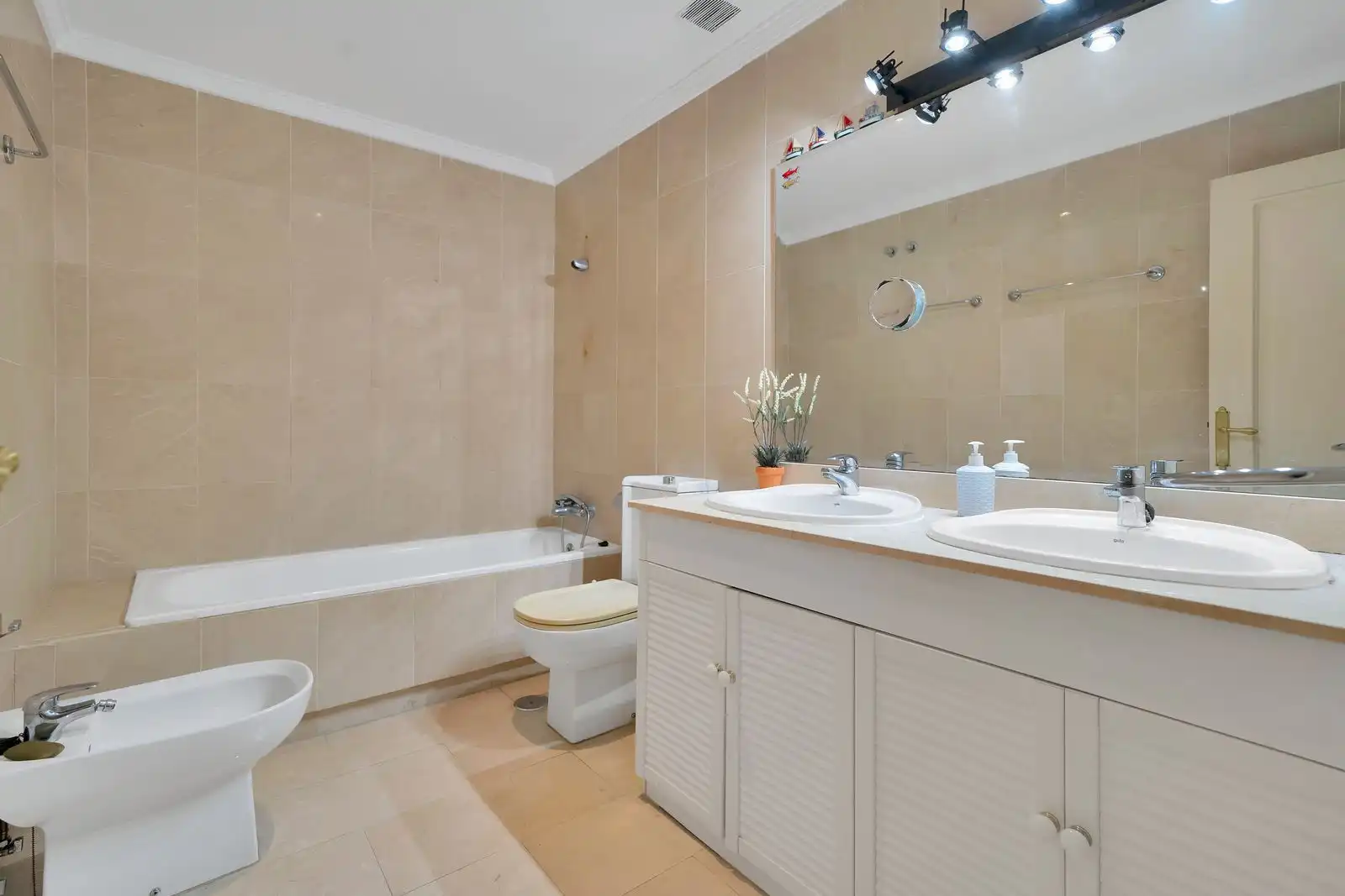 Apartament amb piscina en venda a Calle Francisco de Orellana 16, imagen 12