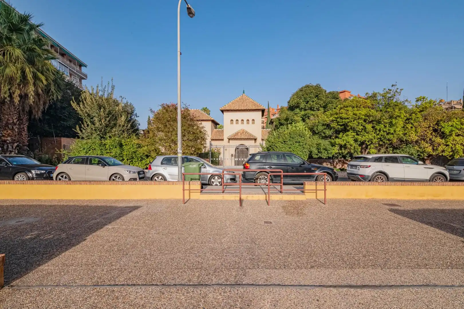 Parking de Piso en venta en Granada con Aire acondicionado, Terraza y Amueblado