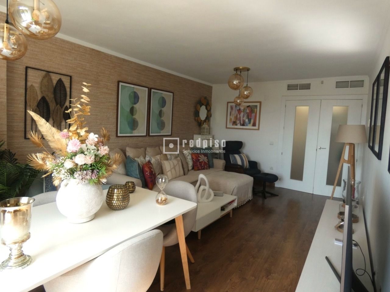 Living room of Flat for sale in Málaga Capital  with Air Conditioner, Parquet flooring and Terrace