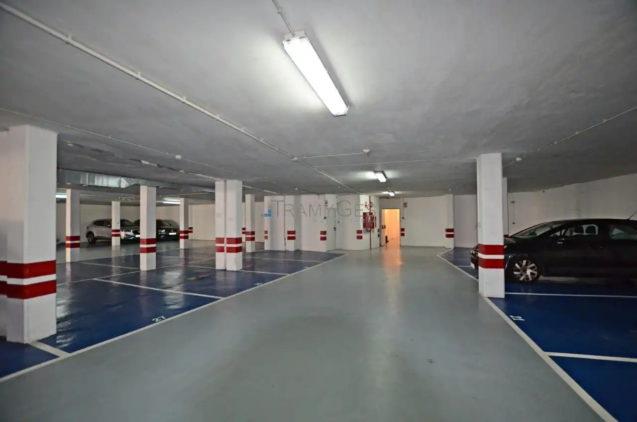 Garage zum Verkauf in MANUEL ALVAREZ, A Guarda