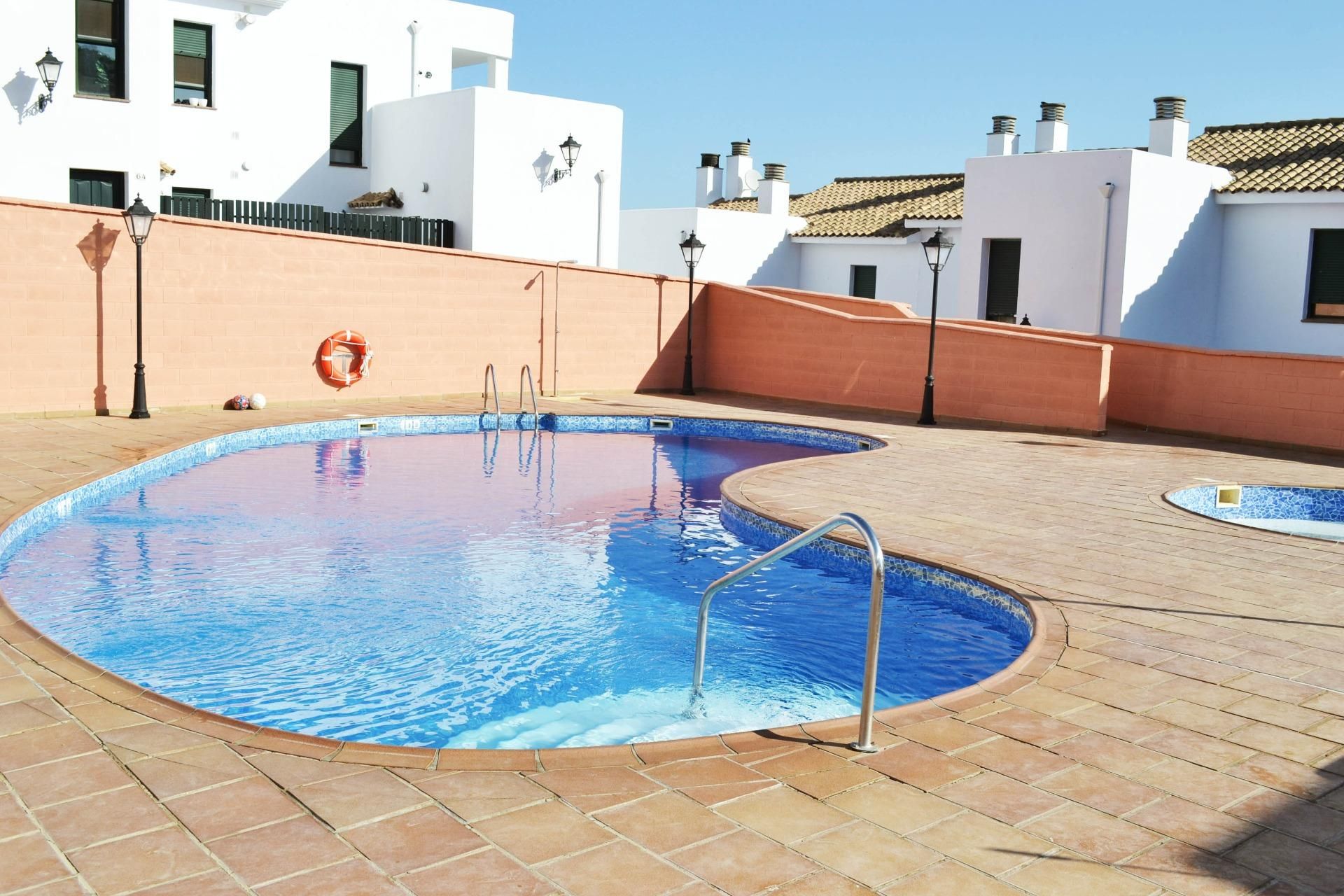 Piscina de Dúplex en venda en Alcalá de los Gazules amb Terrassa, Traster i Piscina comunitària